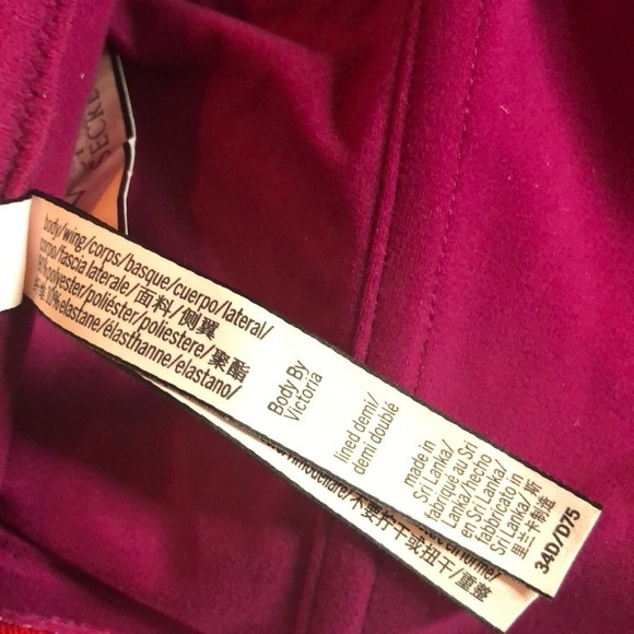 NWT Victoria’s Secret Bra size 34D price firm! - Picture 6 of 6